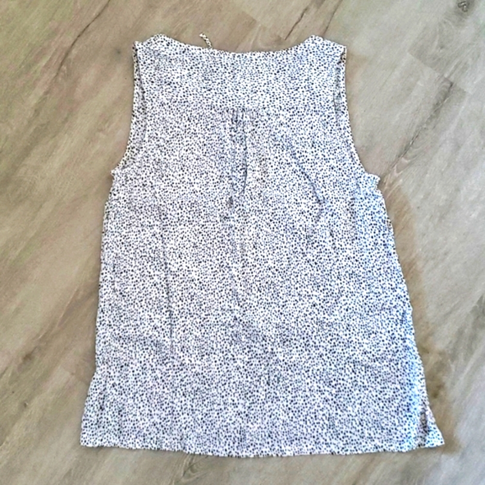 Eddie Bauer Packable Tie-Neck Tank Top - Picture 2 of 6